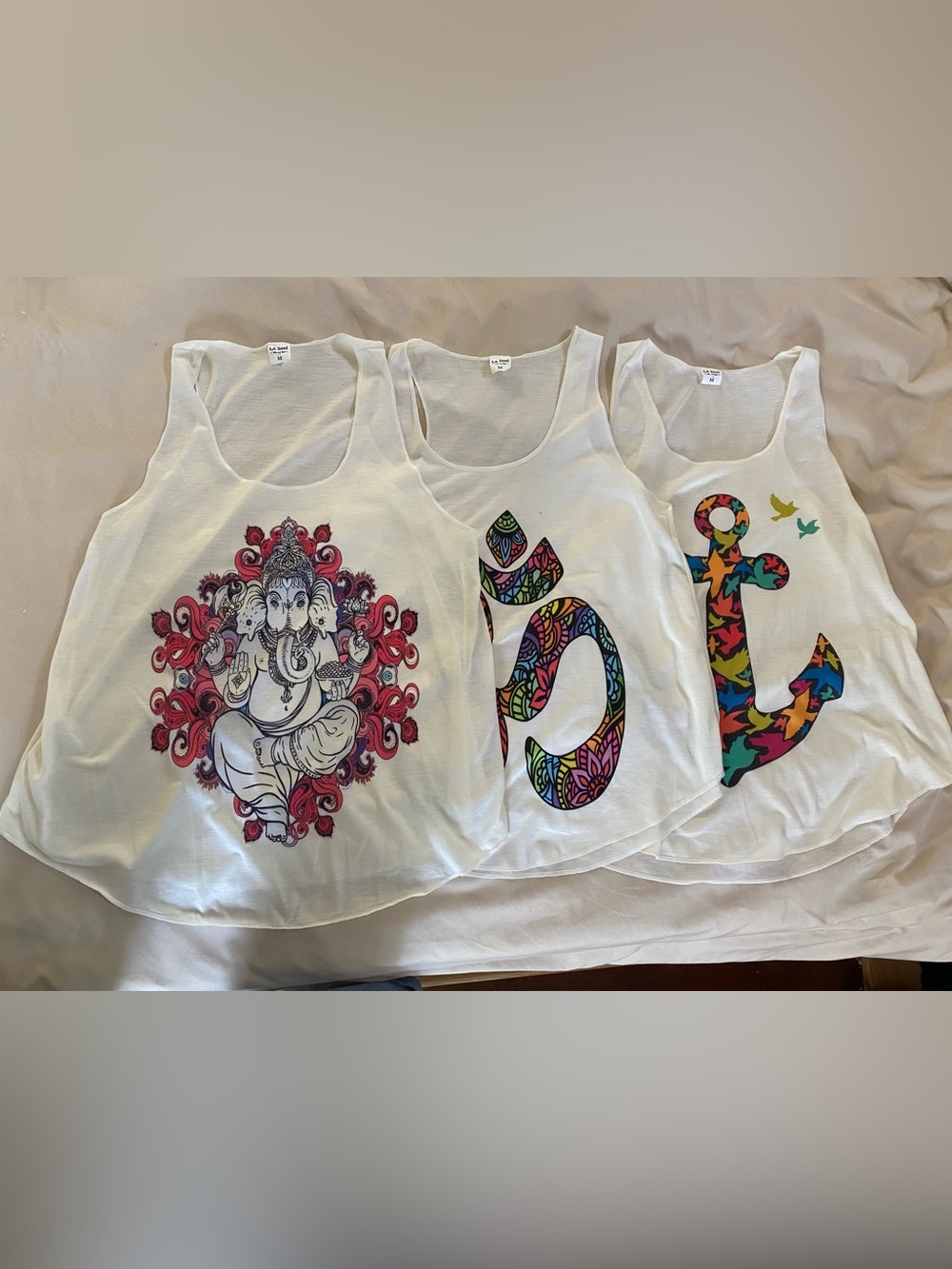 LA Soul Bundle of 3 Medium Graphic Tanks